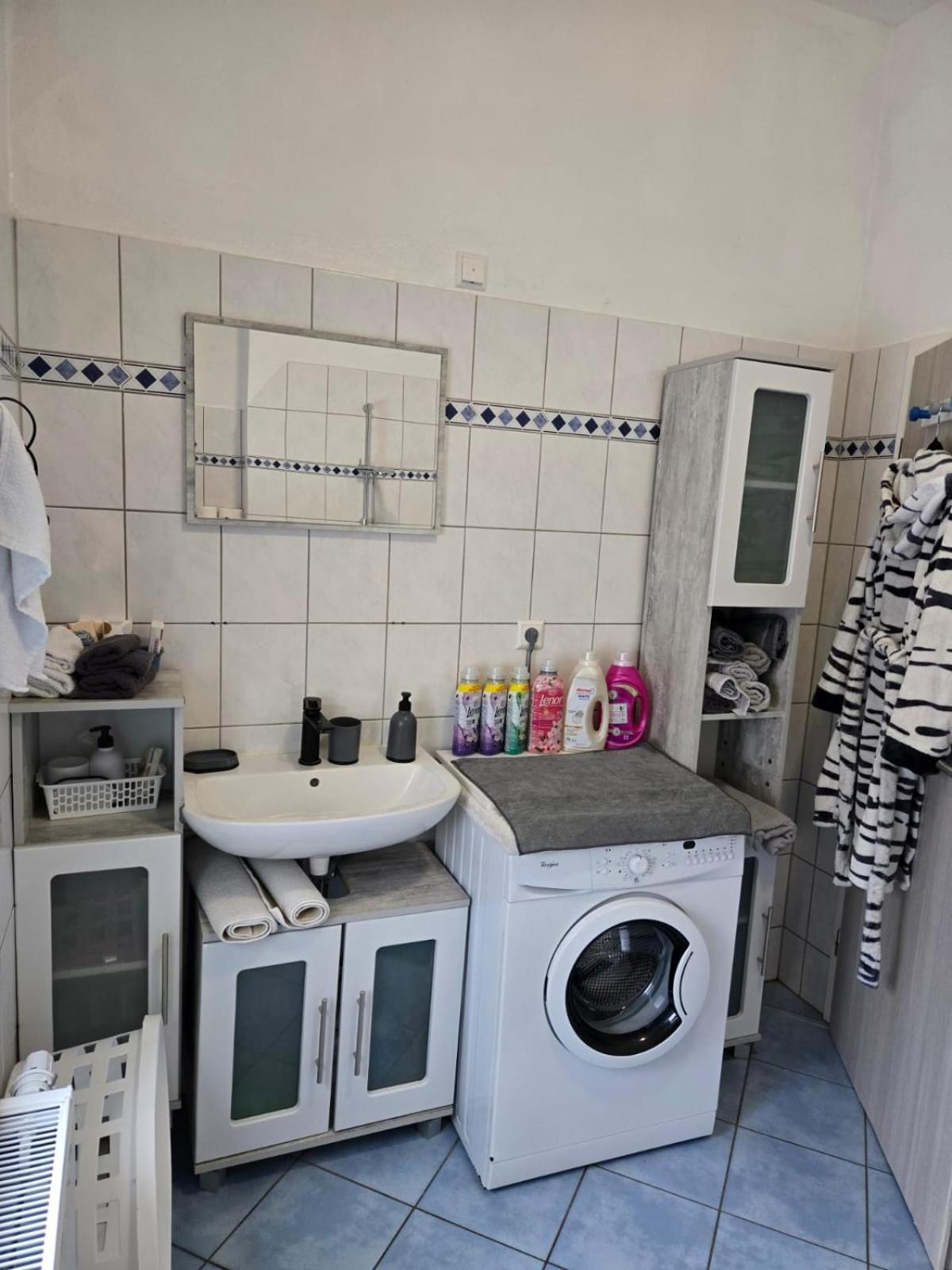 Ferienwohnung Am Bahnhof Bernburg Dış mekan fotoğraf